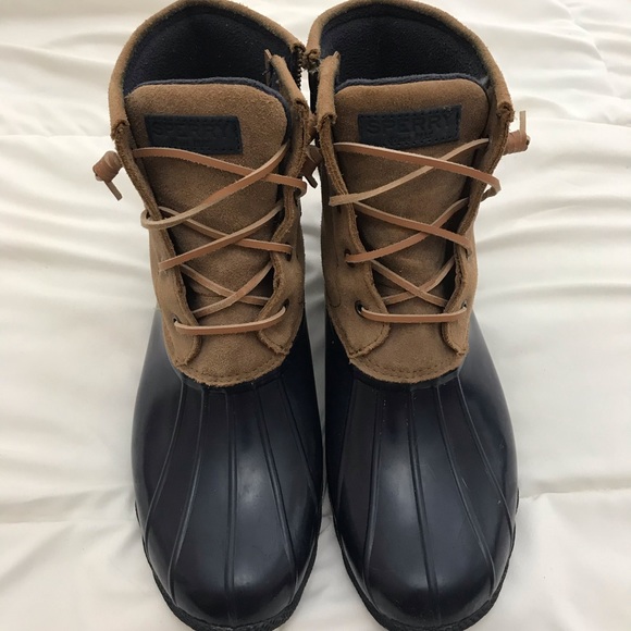 Sperry Shoes - Women’s Sperry Saltwater Canvas Duck Boots
